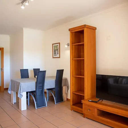 Apartamento Terraços Do Milénio Ii By Garvetur Quarteira